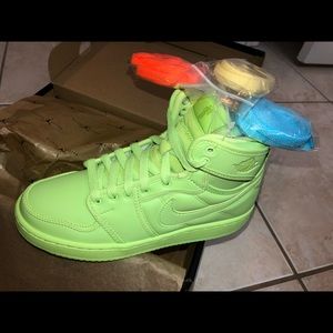 New in box Billie Eilish AJKO 1 Nike Jordan’s